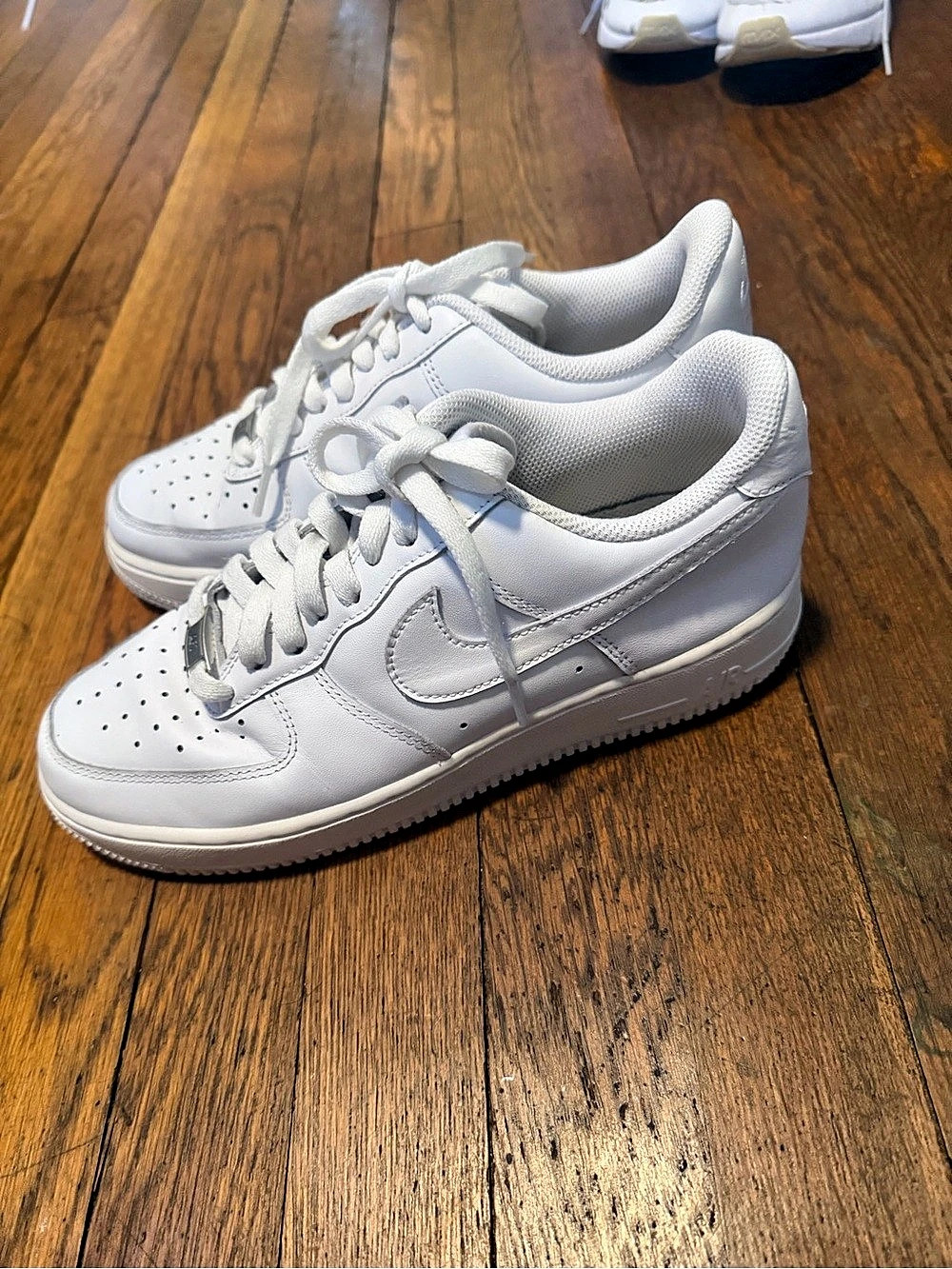Nike Air Force 1 '07 Low White Sneakers